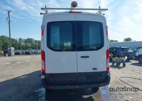 2015 Ford Transit-250 z USA, uszkodzony, nr VIN 1FTNR2CM3FKA08838